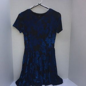 Black and blue Forever 21 dress
